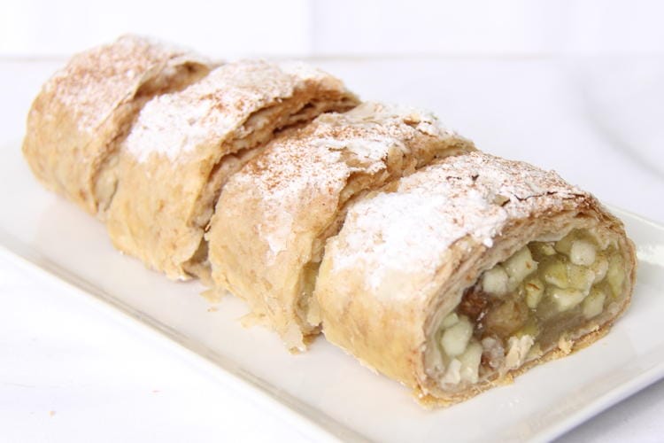 Apple Strudel 1/2 log Product Image